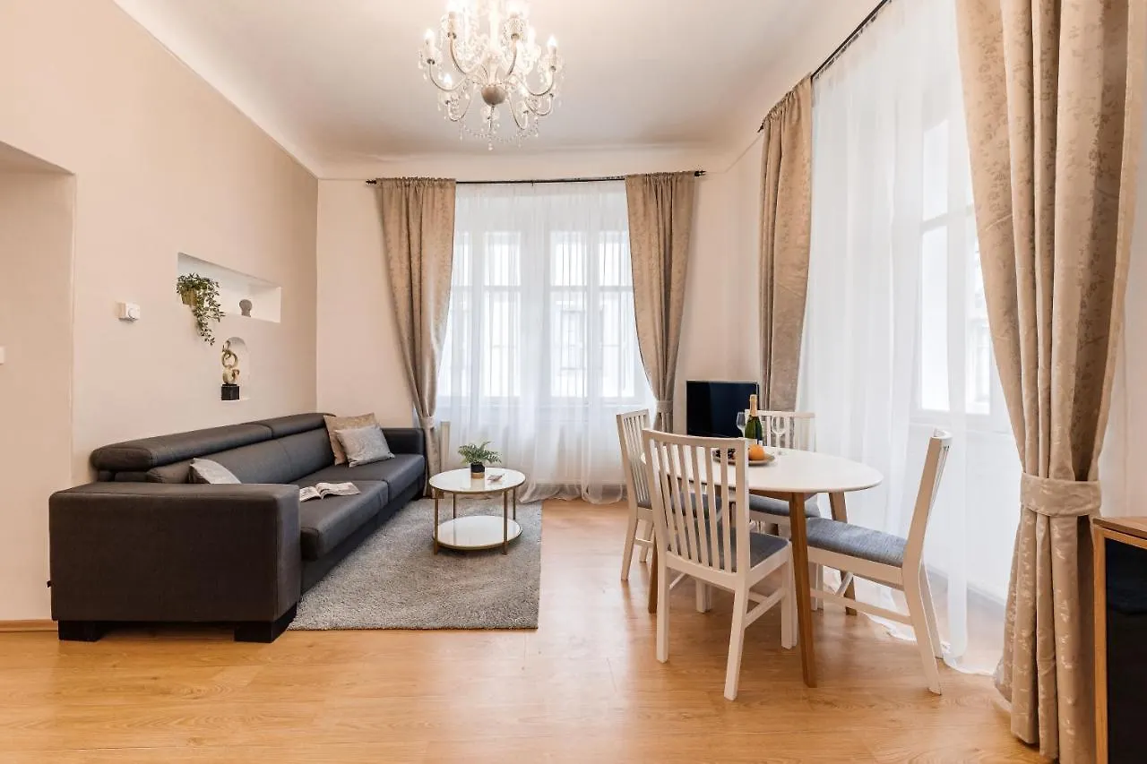شقة فندقية براغ King'S Road Residence جمهورية التشيك