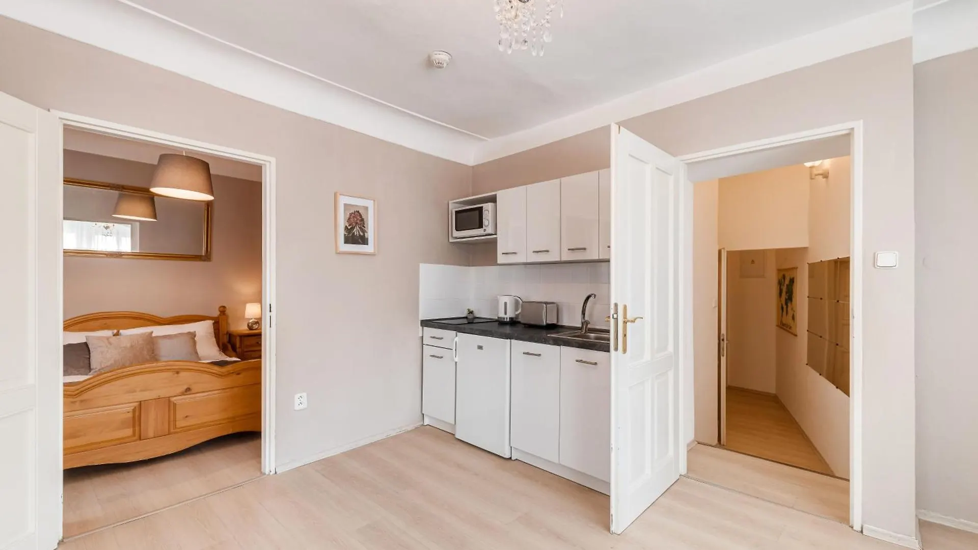 شقة فندقية براغ King'S Road Residence