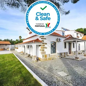 Santo Antonio's Gasthuis Cascais